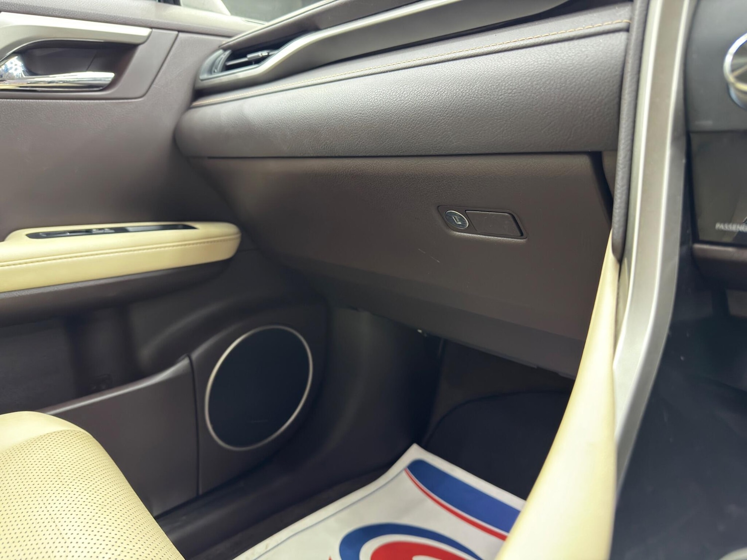 Used Lexus RX 2016 for sale - 77351880: Photo 37