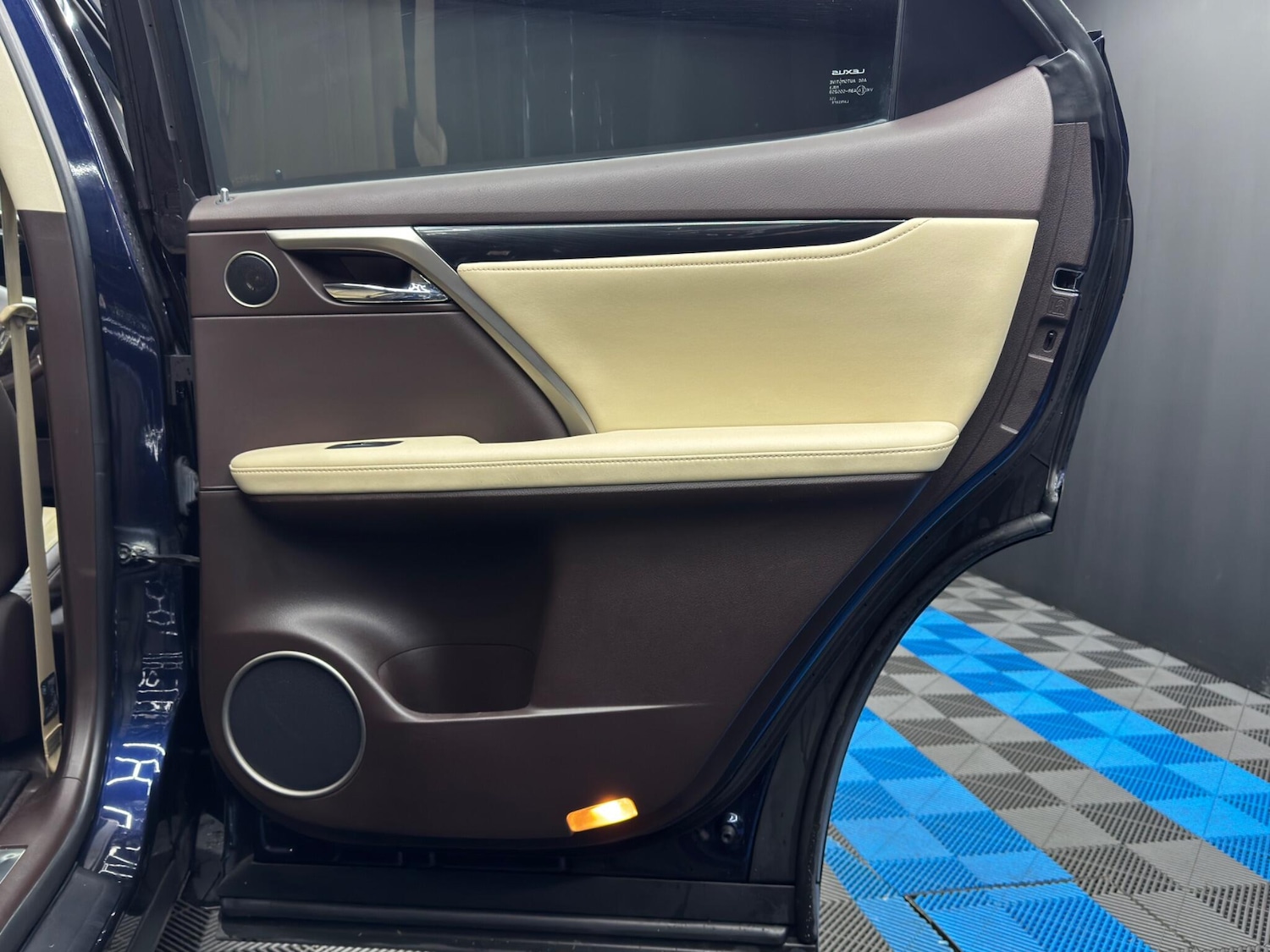 Used Lexus RX 2016 for sale - 77351880: Photo 45