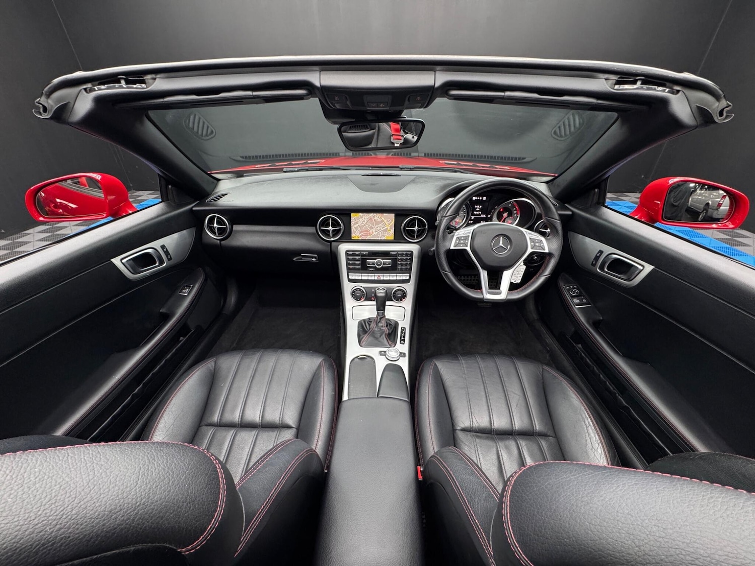 Used Mercedes-Benz SLK 2011 for sale - 77120797: Photo 15