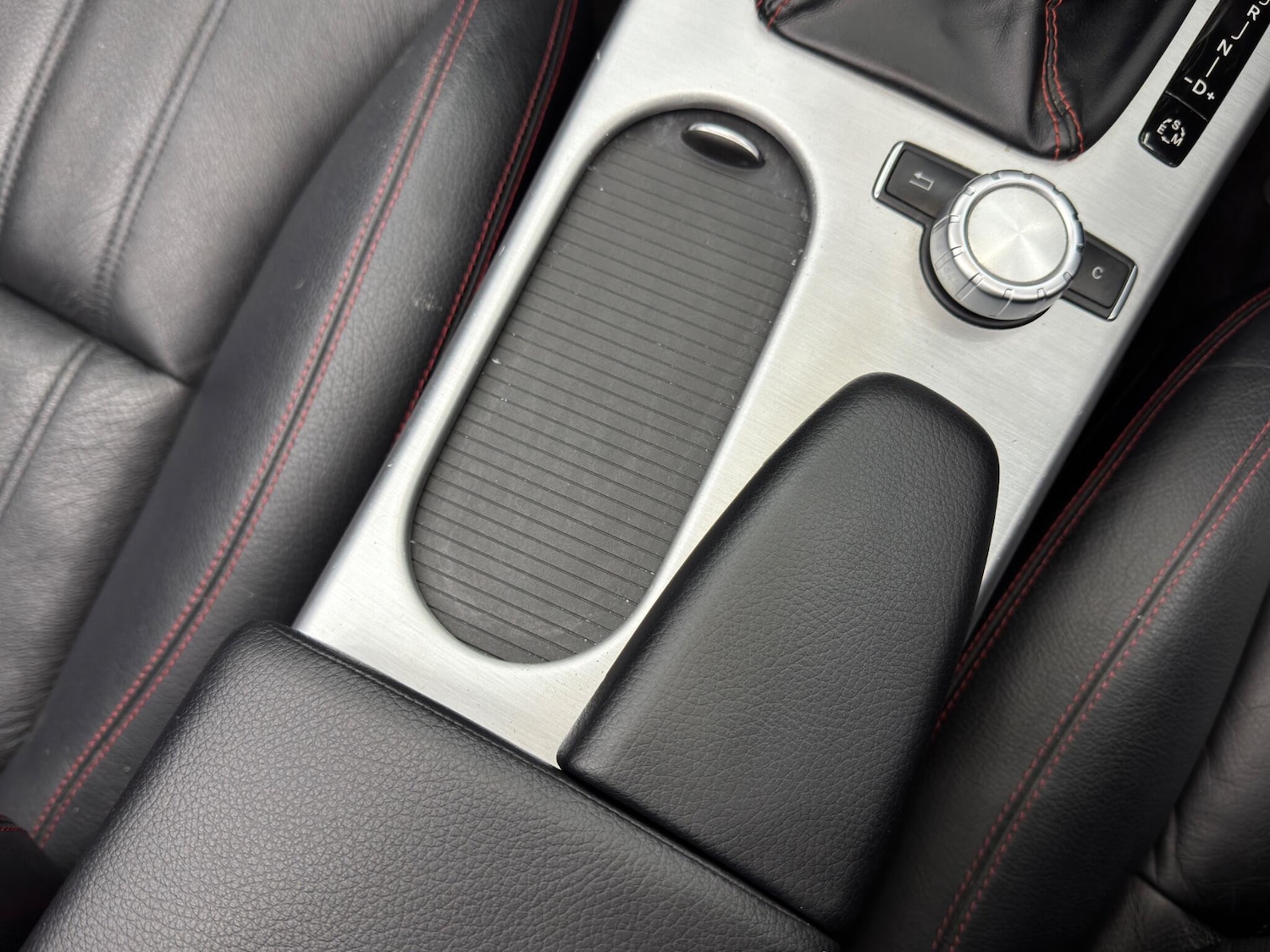 Used Mercedes-Benz SLK 2011 for sale - 77120797: Photo 23