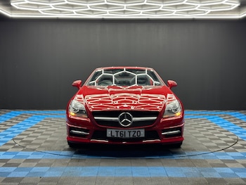 Used Mercedes-Benz SLK 2011 for sale - 77120797: Photo