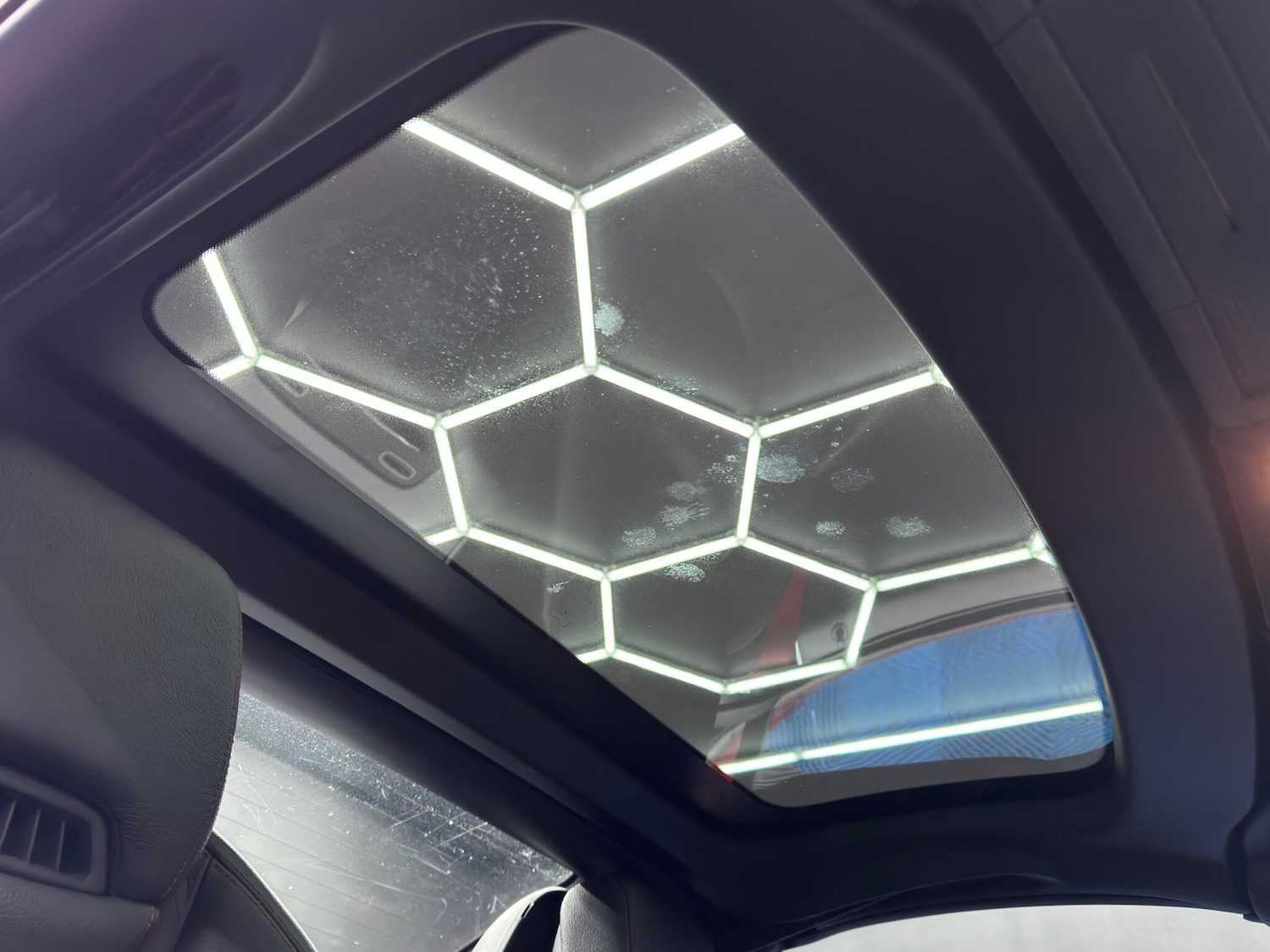 Used Mercedes-Benz SLK 2011 for sale - 77120797: Photo 33