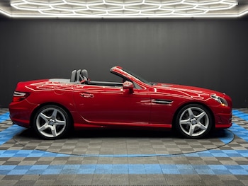 Used Mercedes-Benz SLK 2011 for sale - 77120797: Photo