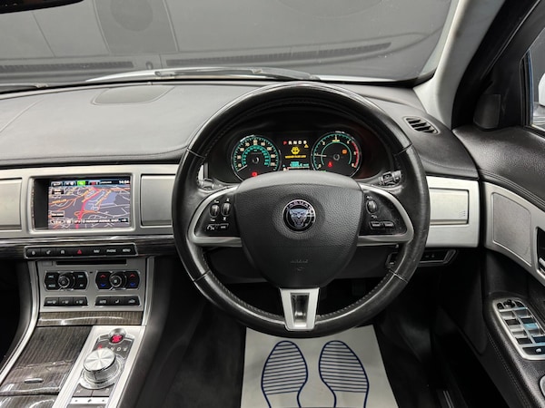 Used Jaguar XF 2015 for sale - 76215177: Photo 17