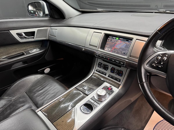 Used Jaguar XF 2015 for sale - 76215177: Photo 22