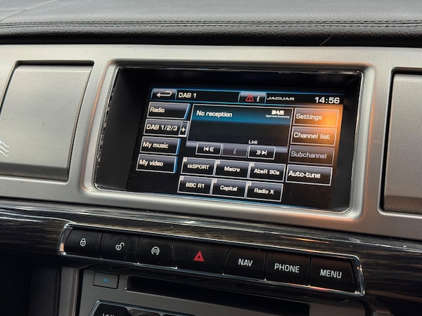 Used Jaguar XF 2015 for sale - 76215177: Photo 28