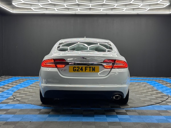 Used Jaguar XF 2015 for sale - 76215177: Photo 6