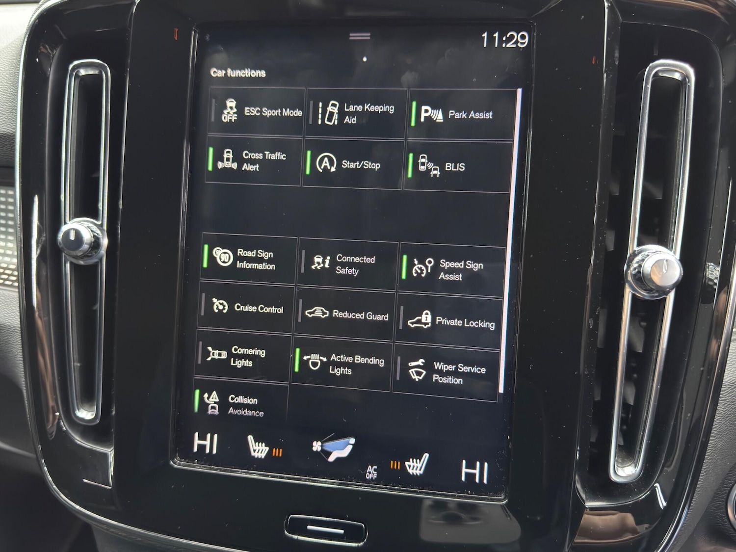 Used Volvo XC40 2019 for sale - 78072622: Photo 34