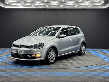 Used Volkswagen Polo 2015 for sale - 75657555: Photo