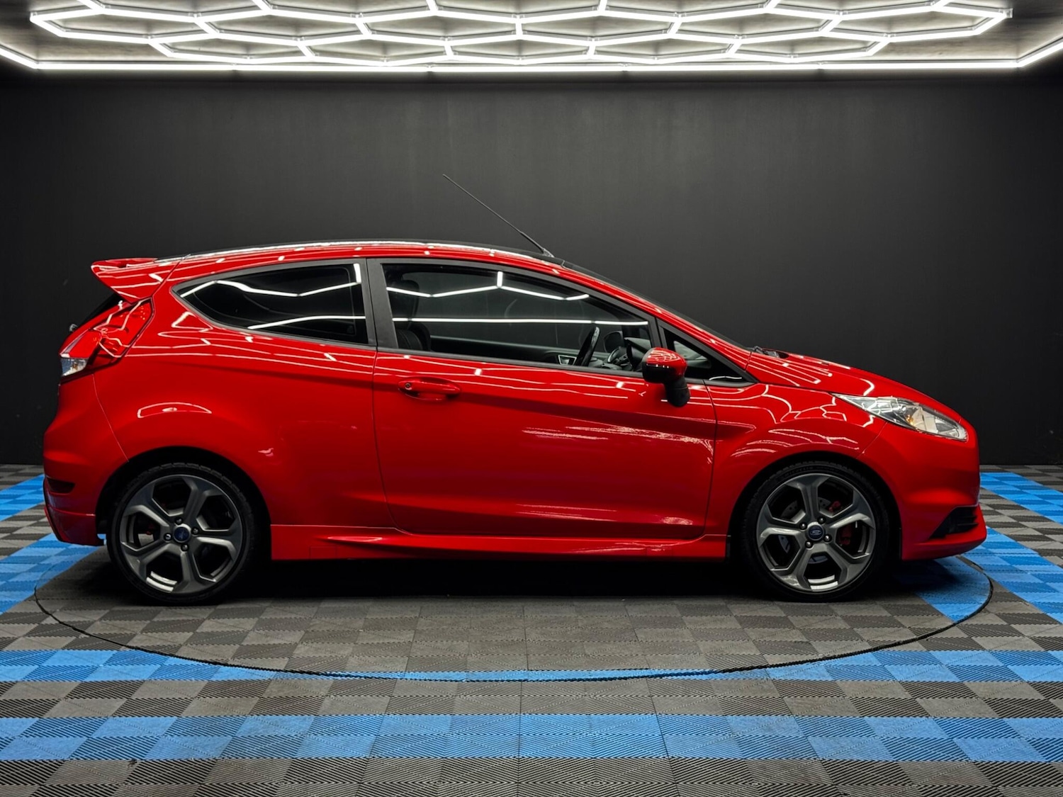 Used Ford Fiesta 2014 for sale - 76441294: Photo 4