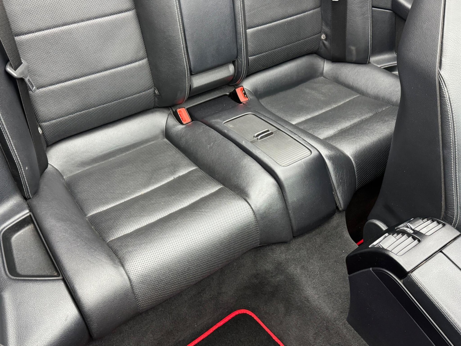 Used Mercedes-Benz E Class 2014 for sale - 76936044: Photo 16