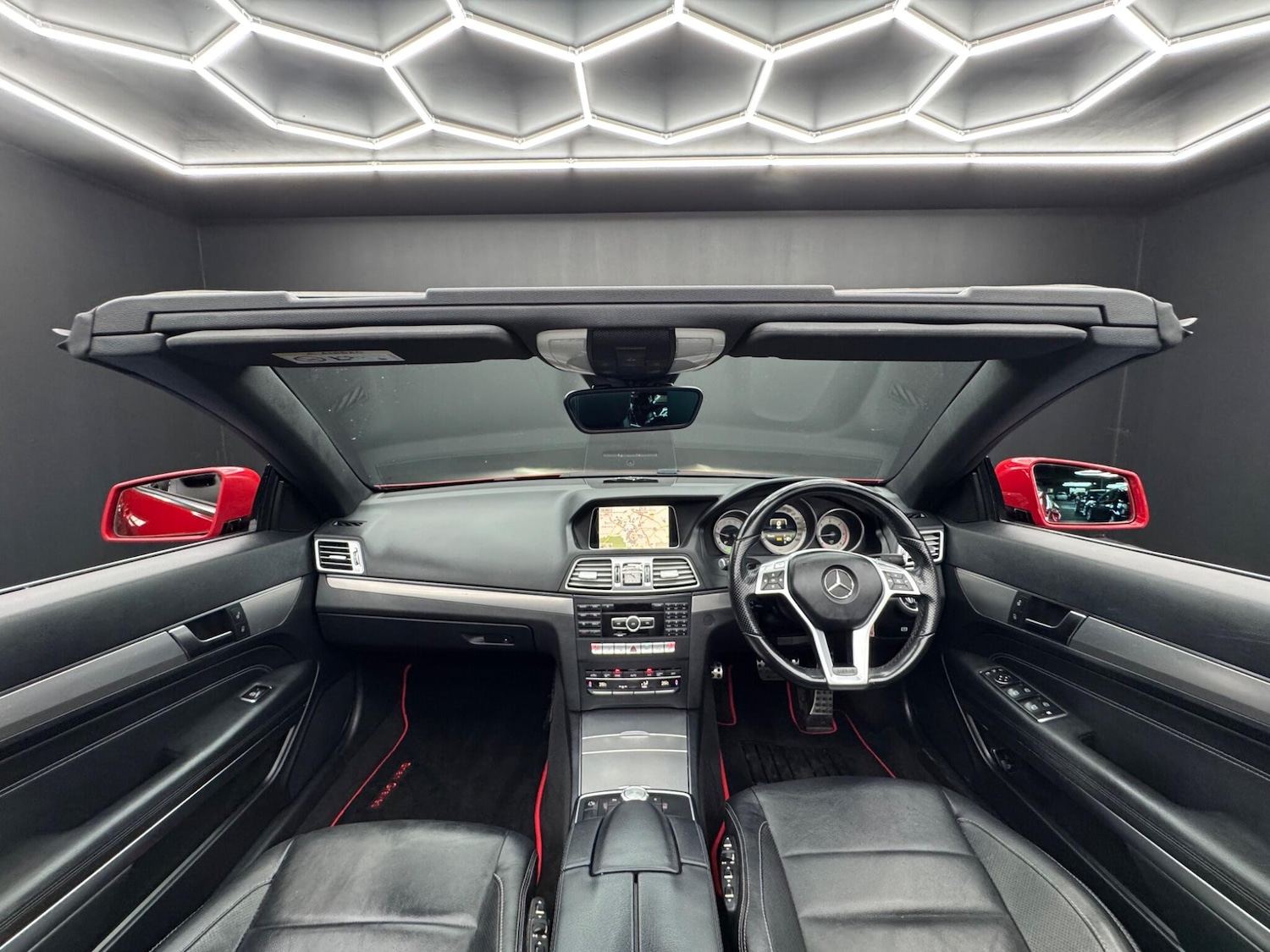 Used Mercedes-Benz E Class 2014 for sale - 76936044: Photo 17