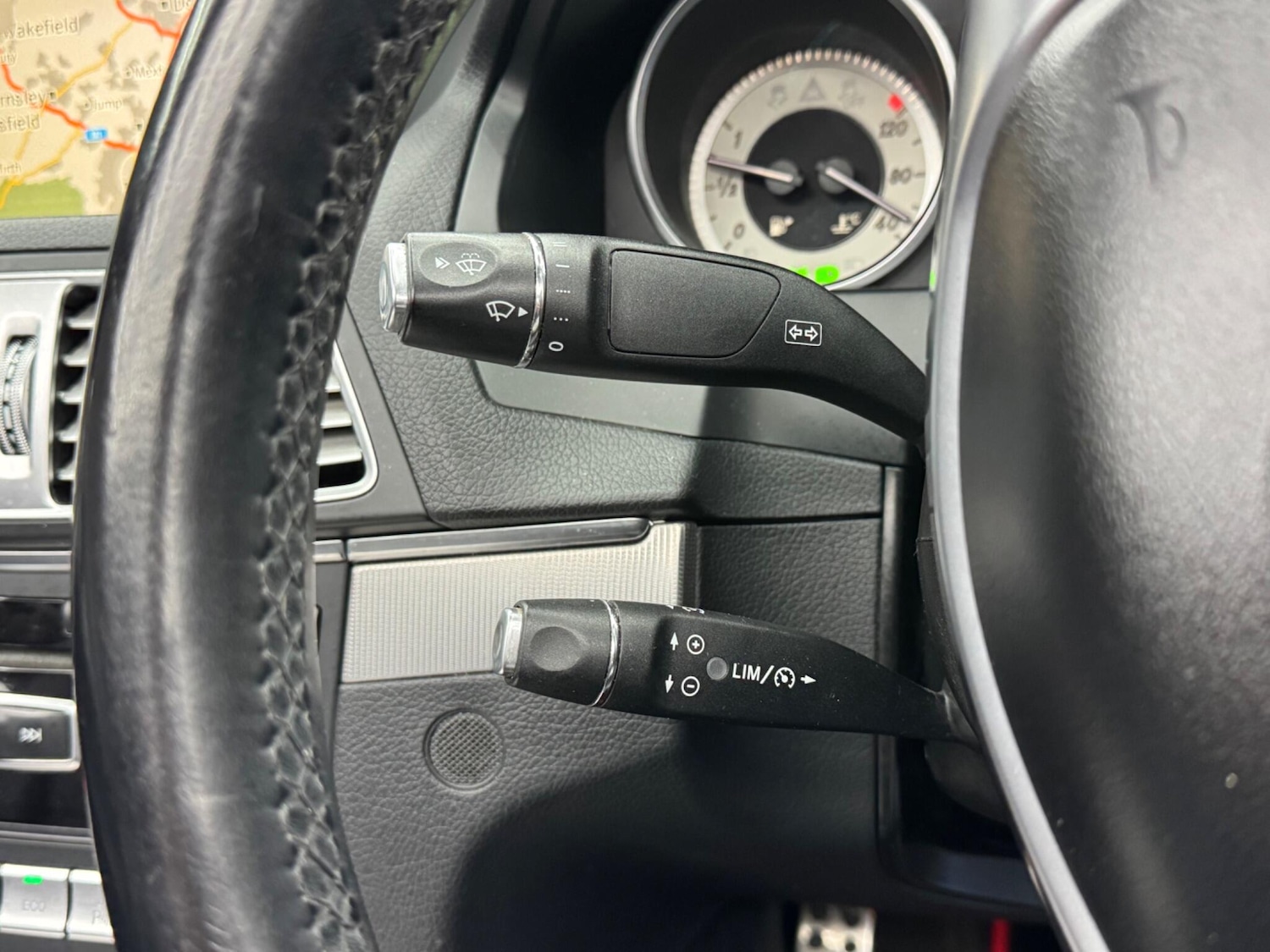 Used Mercedes-Benz E Class 2014 for sale - 76936044: Photo 22