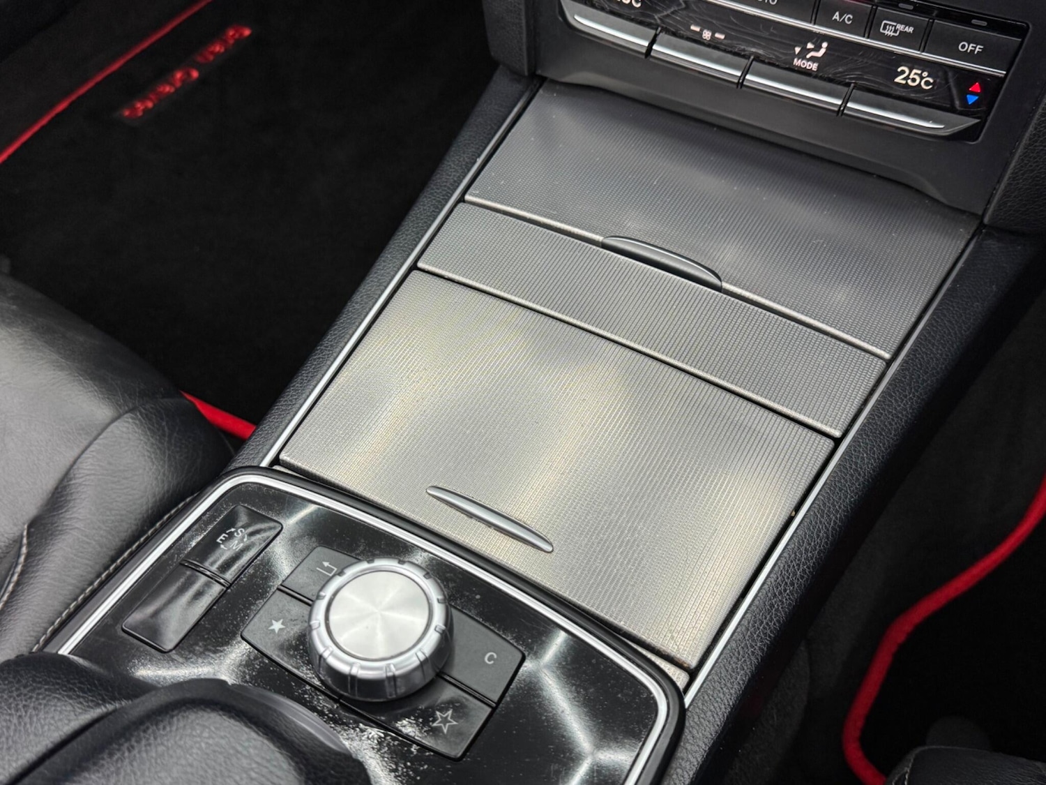 Used Mercedes-Benz E Class 2014 for sale - 76936044: Photo 26