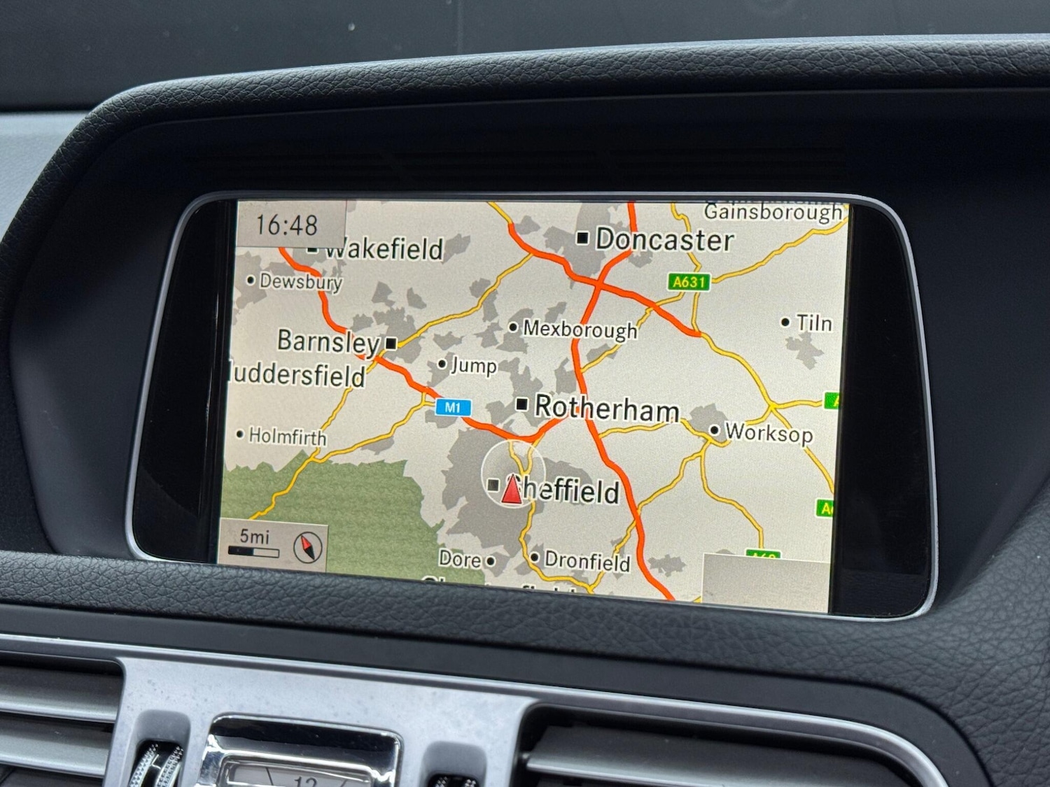 Used Mercedes-Benz E Class 2014 for sale - 76936044: Photo 30