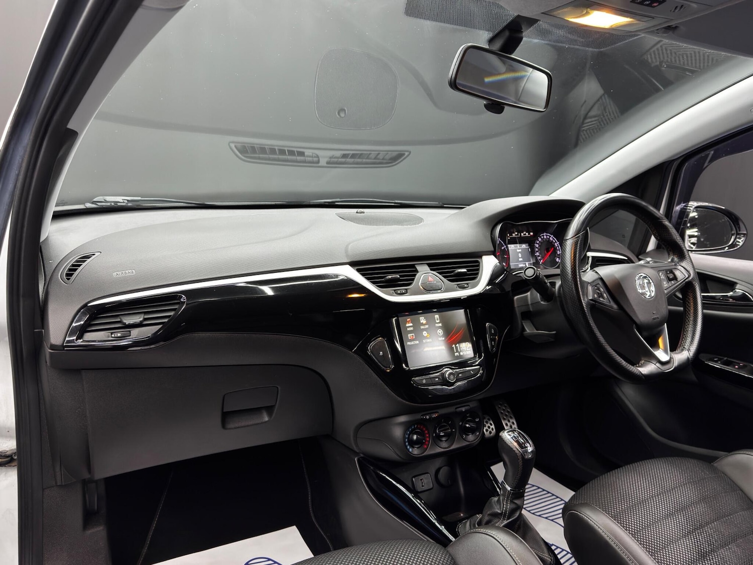 Used Vauxhall Corsa 2016 for sale - 76850313: Photo 11