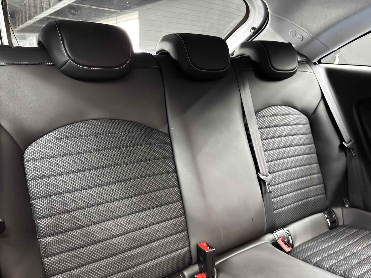 Used Vauxhall Corsa 2016 for sale - 76850313: Photo 15