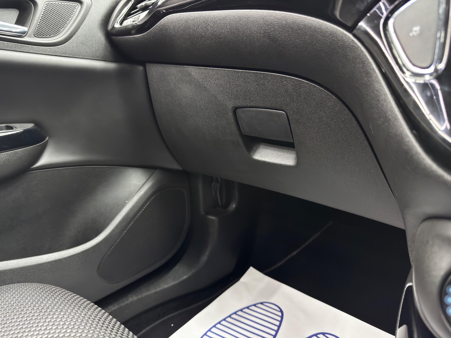 Used Vauxhall Corsa 2016 for sale - 76850313: Photo 31