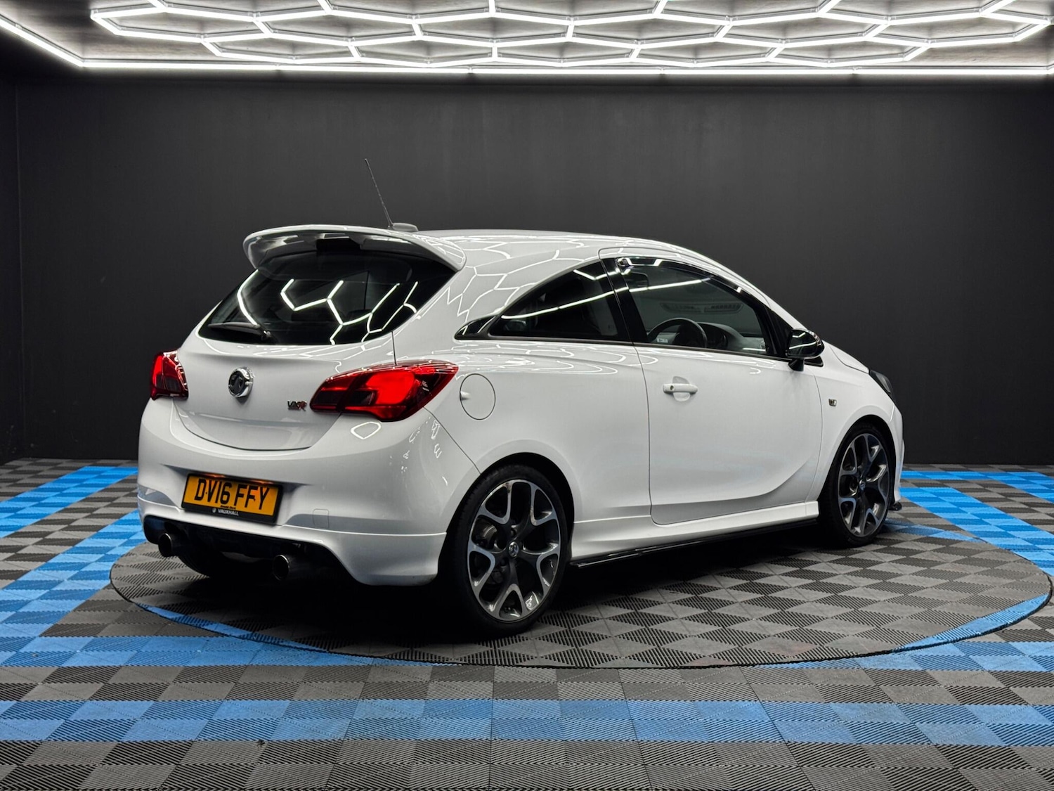 Used Vauxhall Corsa 2016 for sale - 76850313: Photo 5