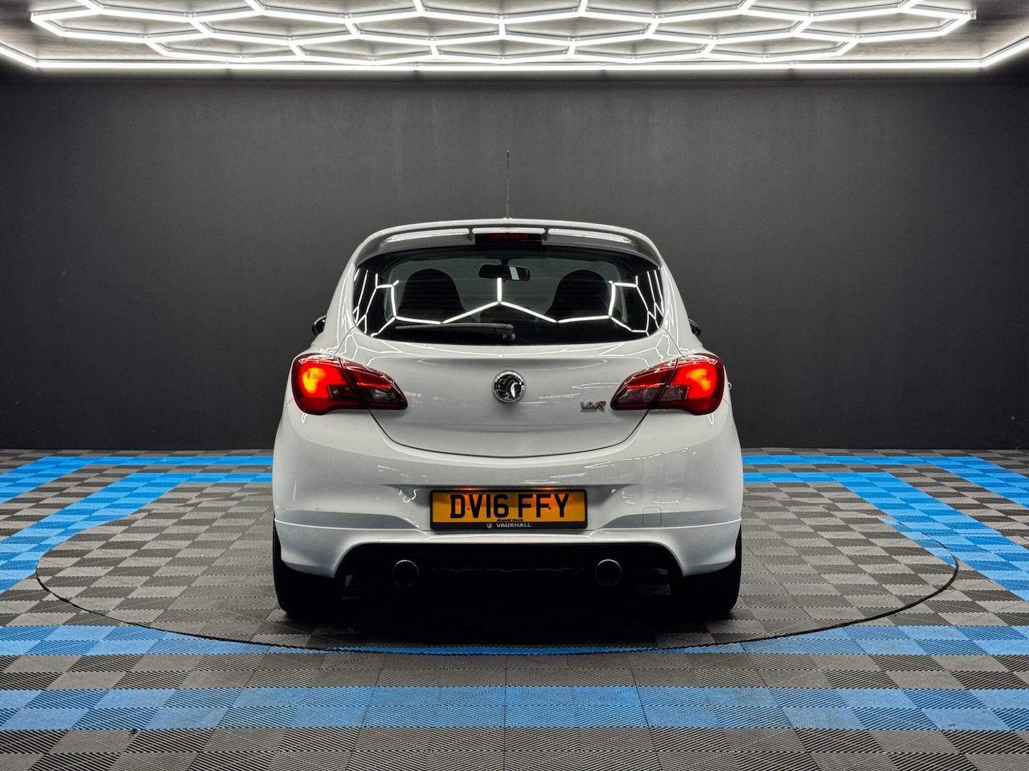 Used Vauxhall Corsa 2016 for sale - 76850313: Photo 6