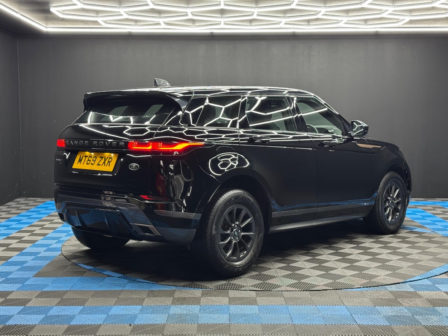 Used Land Rover Range Rover Evoque 2019 for sale - 77395946: Photo 5