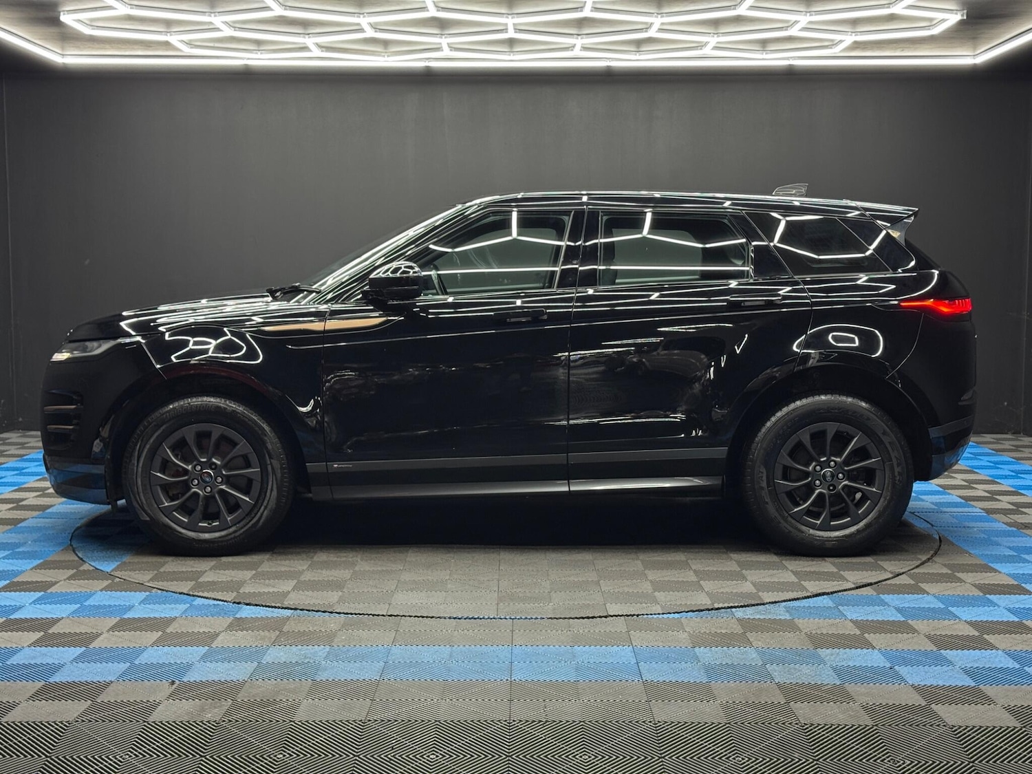 Used Land Rover Range Rover Evoque 2019 for sale - 77395946: Photo 8