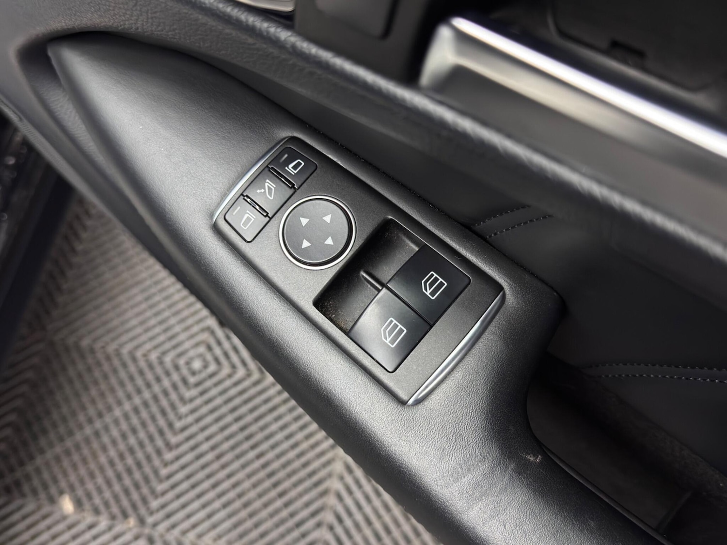 Used Mercedes-Benz C Class for sale - 76990121: Photo 44