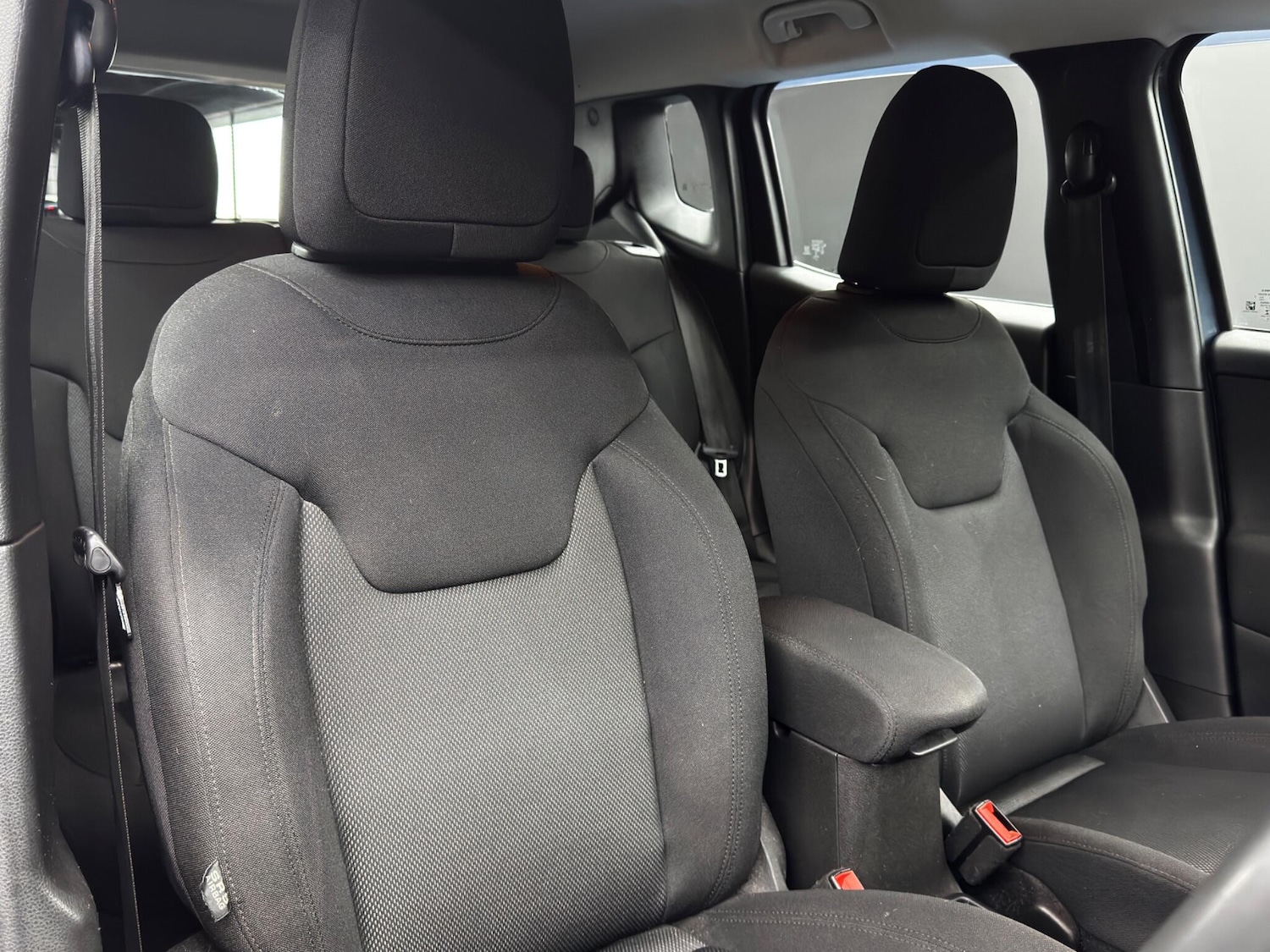 Used Jeep Renegade 2021 for sale - 76964436: Photo 12