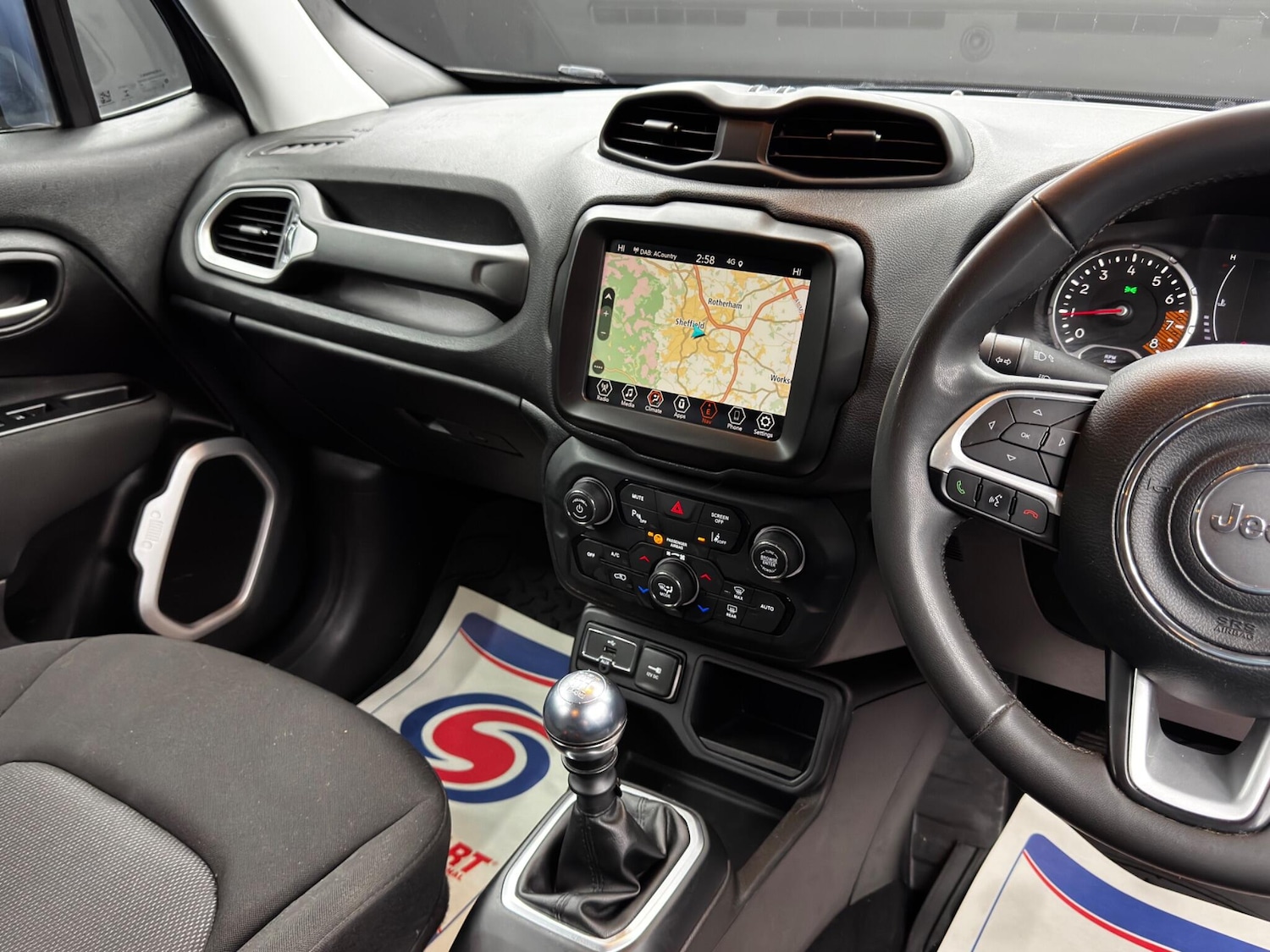 Used Jeep Renegade 2021 for sale - 76964436: Photo 23