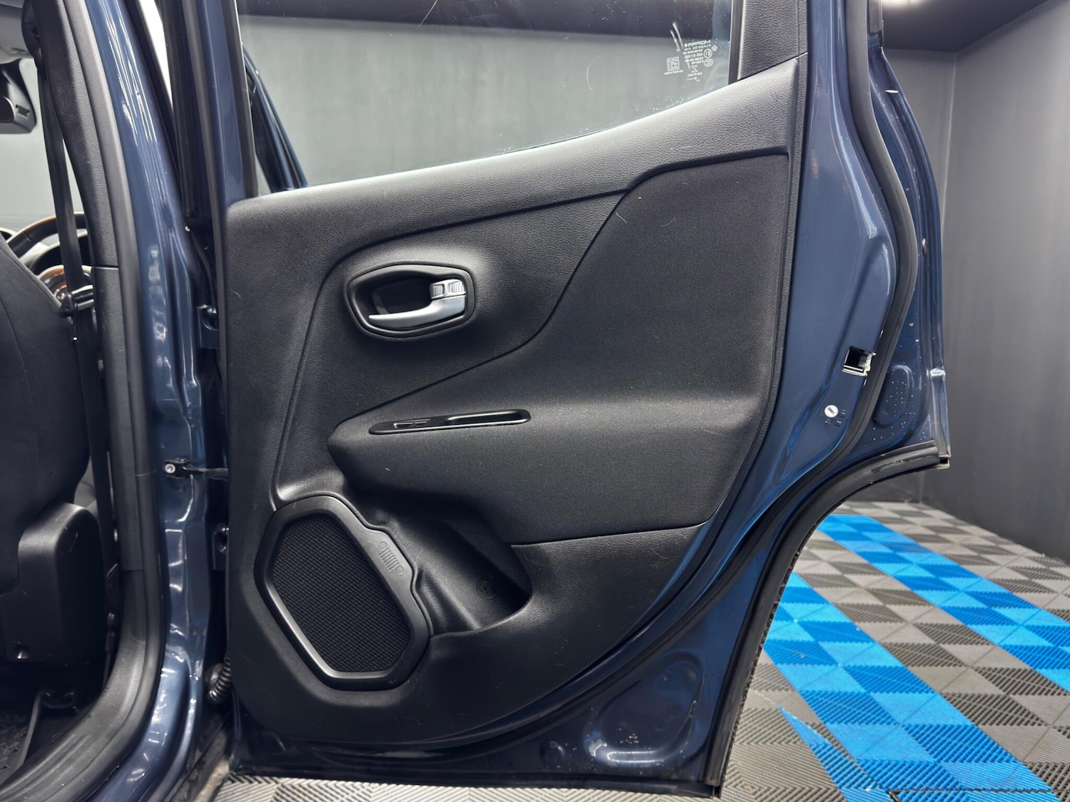 Used Jeep Renegade 2021 for sale - 76964436: Photo 38