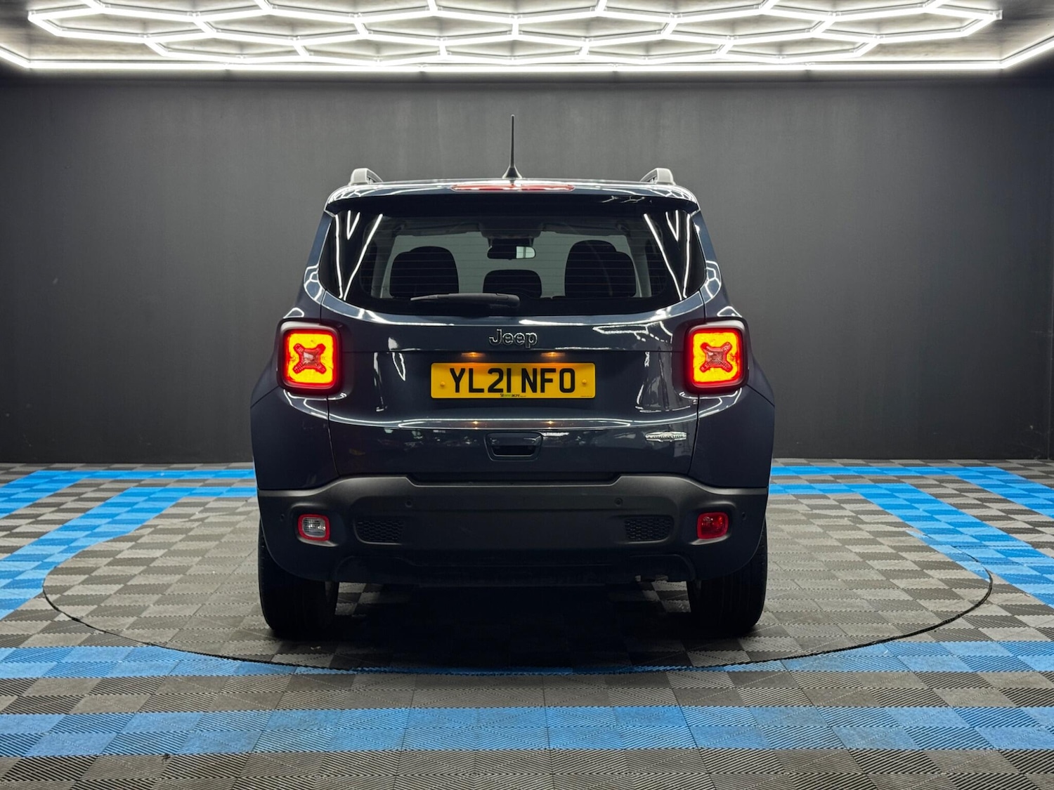 Used Jeep Renegade 2021 for sale - 76964436: Photo 6