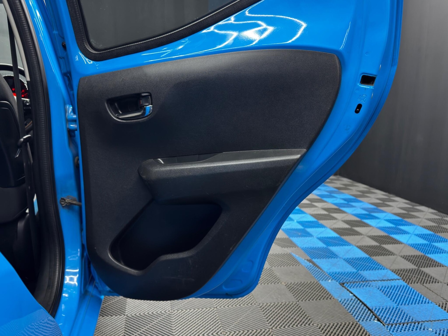 Used Toyota AYGO for sale - 77587345: Photo 37