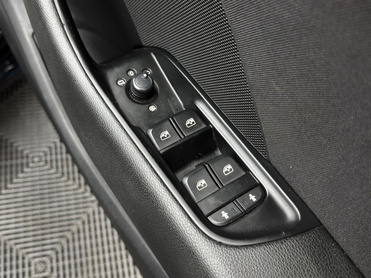 Used Audi A3 2017 for sale - 76422843: Photo 39