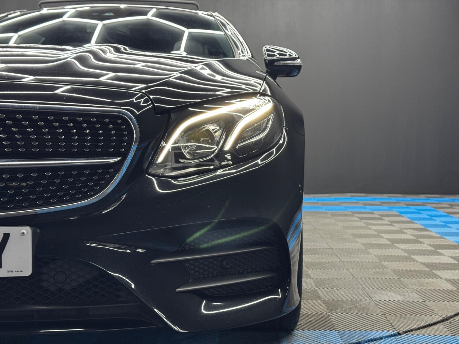 Used Mercedes-Benz E Class for sale - 77824580: Photo 48