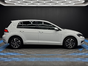 Used Volkswagen Golf 2019 for sale - 79267924: Photo
