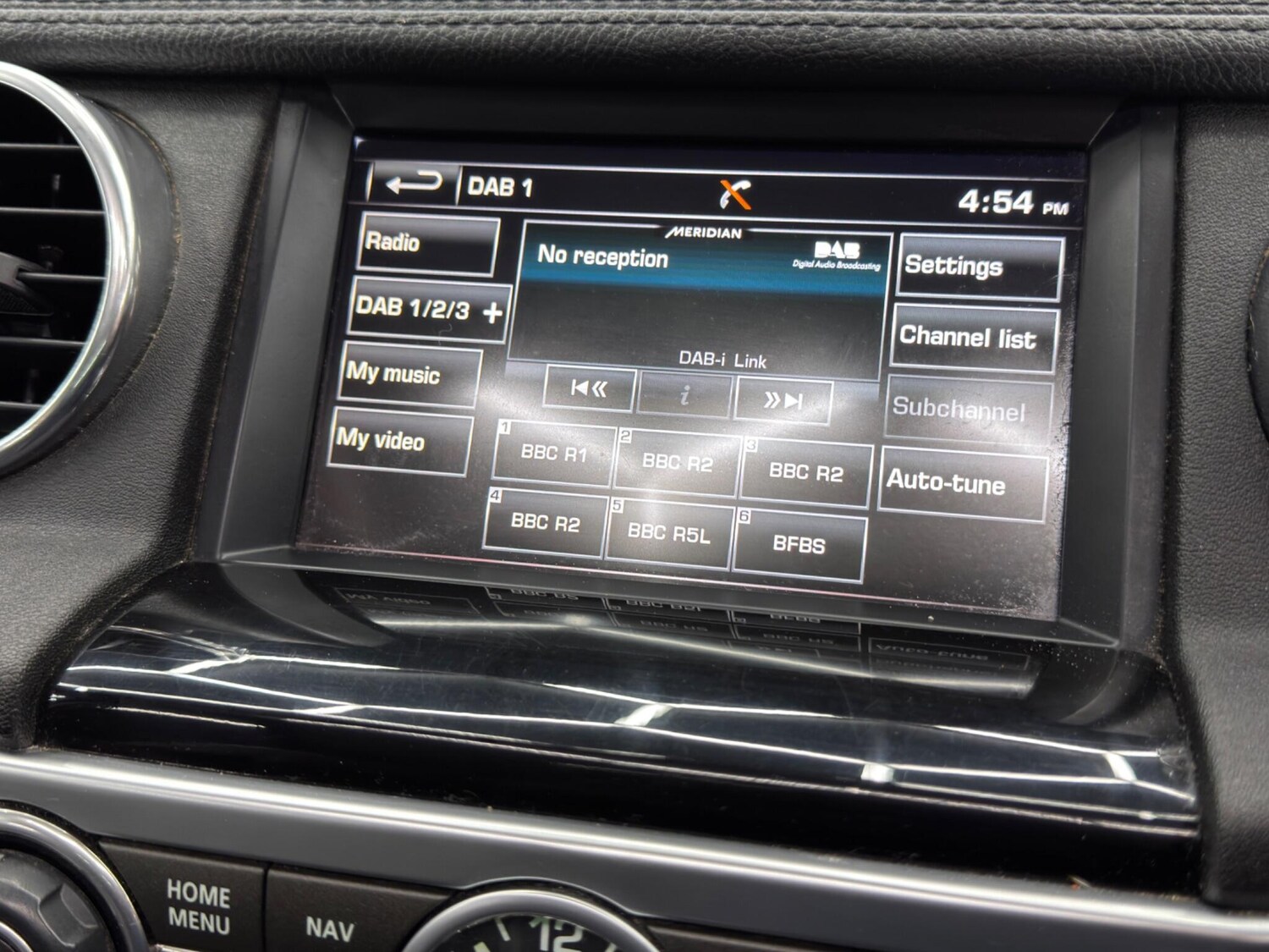 Used Land Rover Discovery 2015 for sale - 77468279: Photo 32