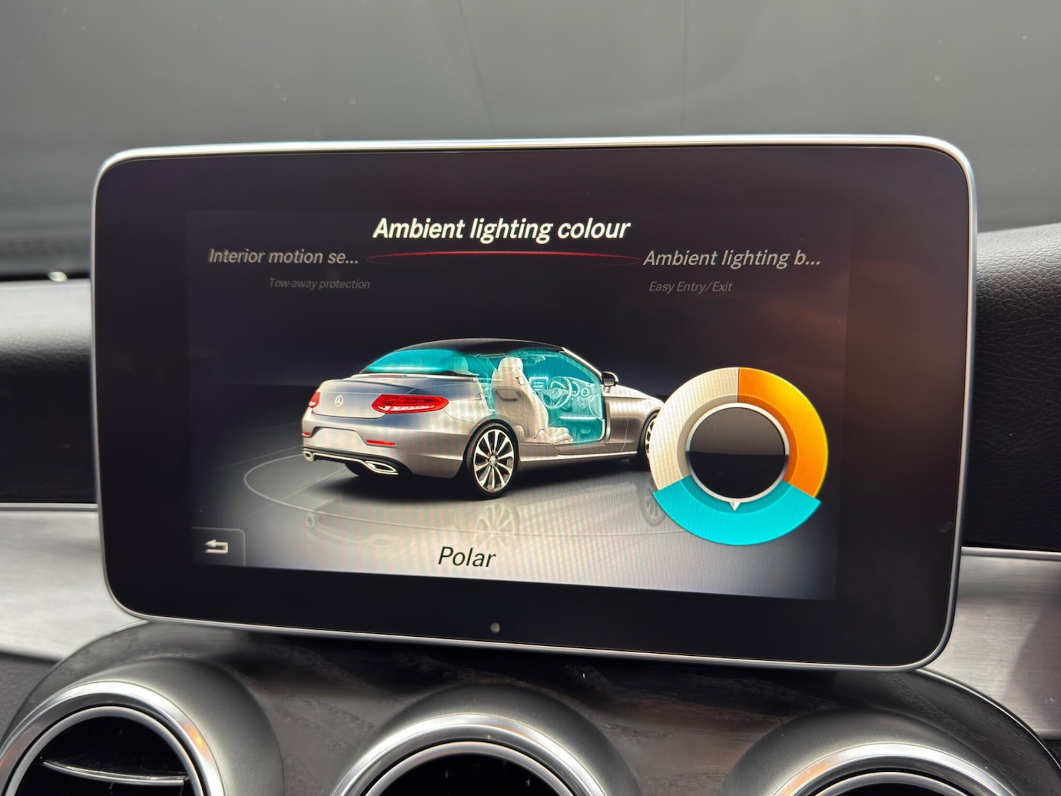 Used Mercedes-Benz C Class 2017 for sale - 77050177: Photo 31