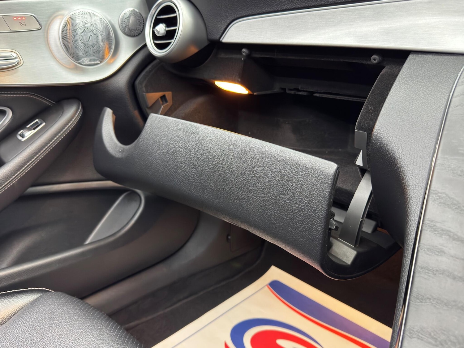 Used Mercedes-Benz C Class 2017 for sale - 77050177: Photo 35