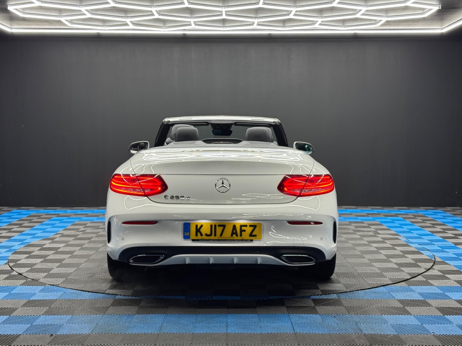 Used Mercedes-Benz C Class 2017 for sale - 77050177: Photo 6