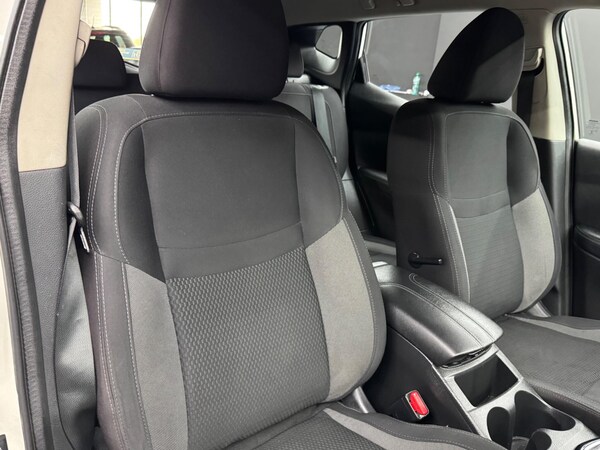 Used Nissan Qashqai 2018 for sale - 75622580: Photo 12