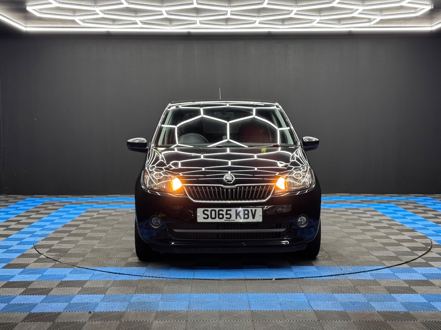 Used Skoda Citigo 2015 for sale - 76992620: Photo 2