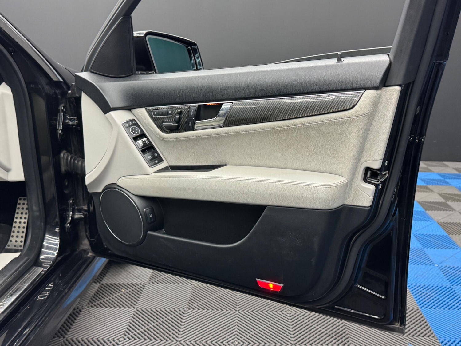 Vehicle 40