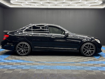 Used Mercedes-Benz C-Class 2010 for sale - 75768917: Photo