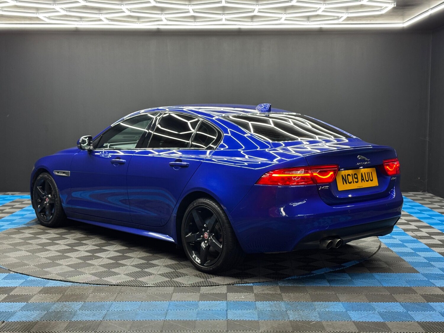 Used Jaguar XE for sale - 77586242: Photo 7