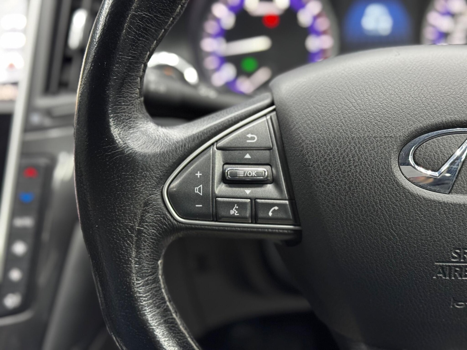 Used Infiniti Q50 2017 for sale - 76499335: Photo 20