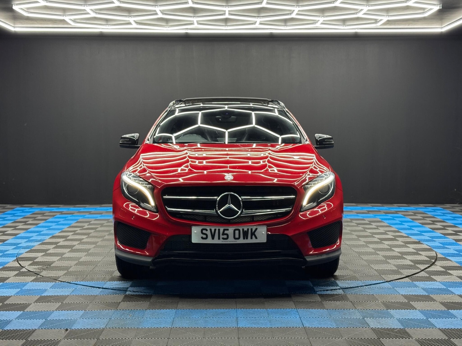 Used Mercedes-Benz GLA 2015 for sale - 77230196: Photo 2