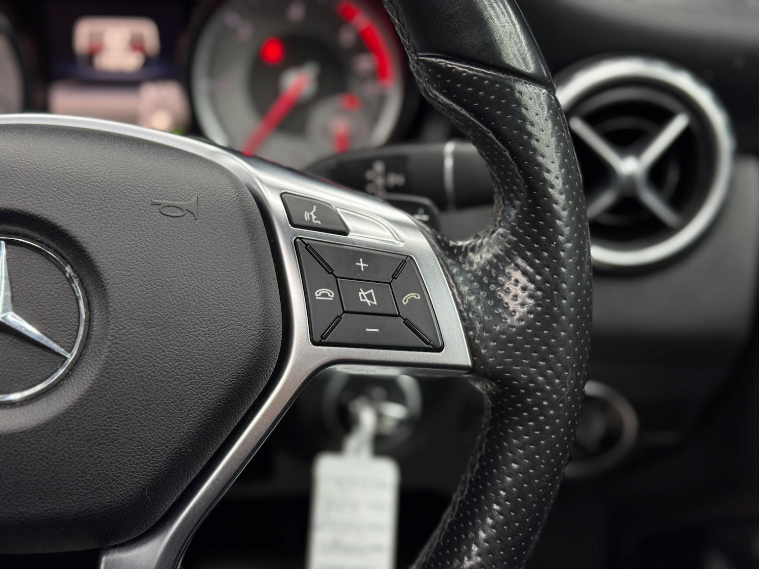 Used Mercedes-Benz GLA 2015 for sale - 77230196: Photo 21