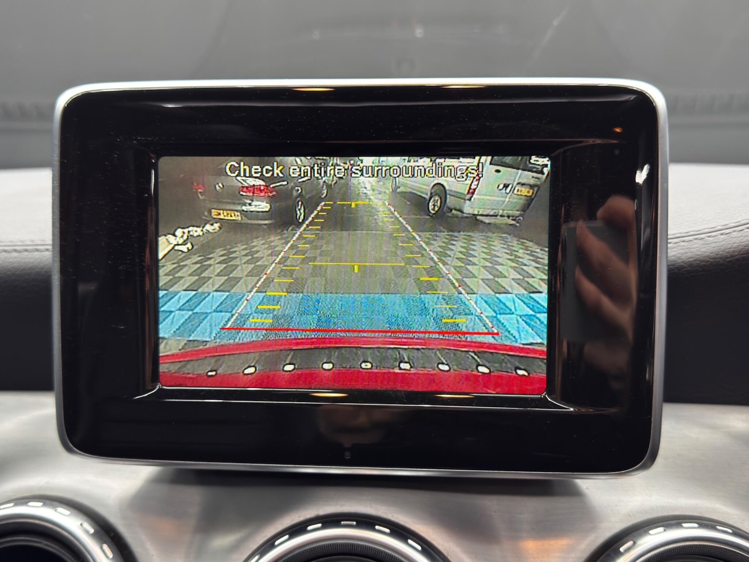 Used Mercedes-Benz GLA 2015 for sale - 77230196: Photo 32