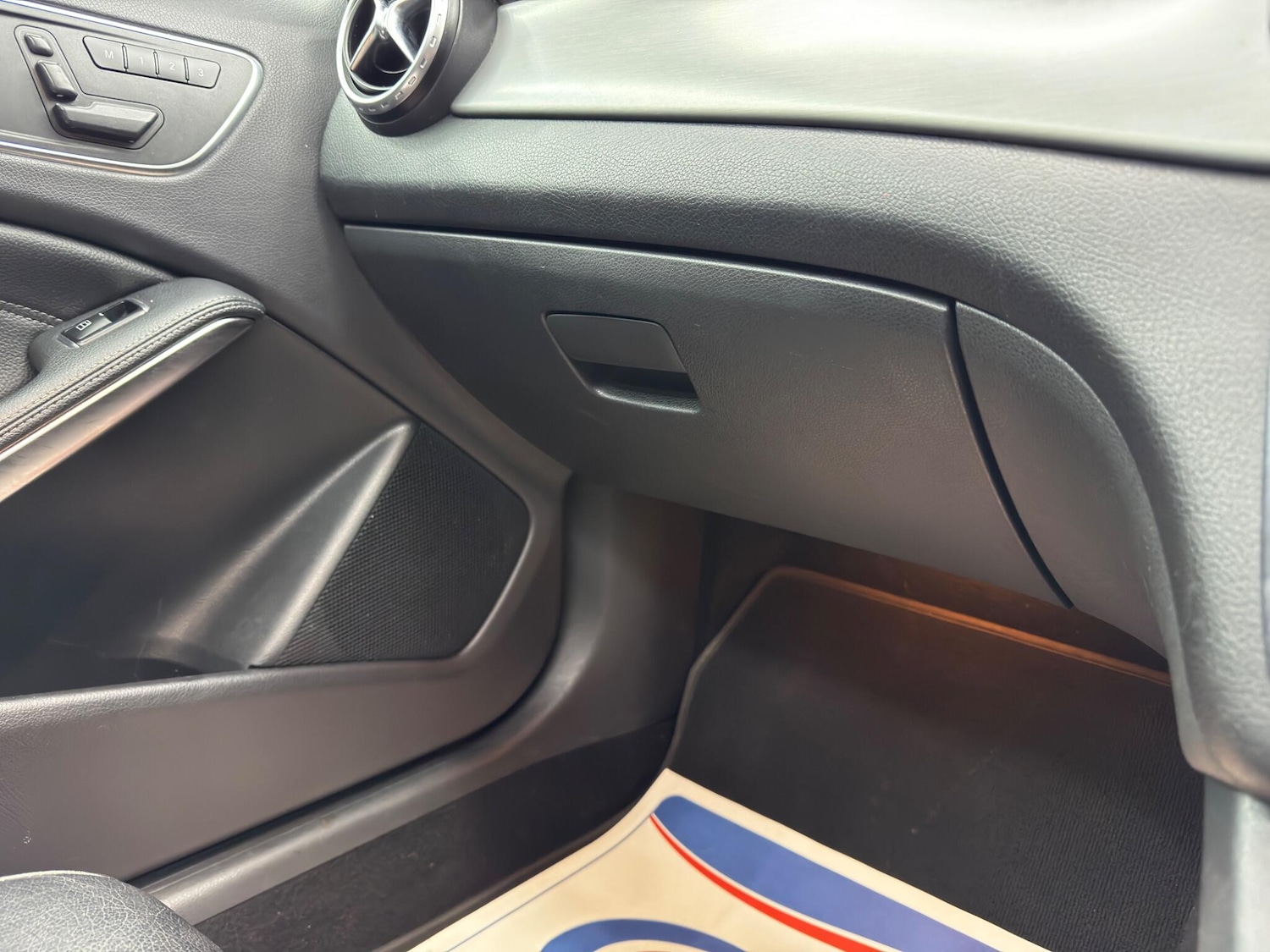 Used Mercedes-Benz GLA 2015 for sale - 77230196: Photo 34