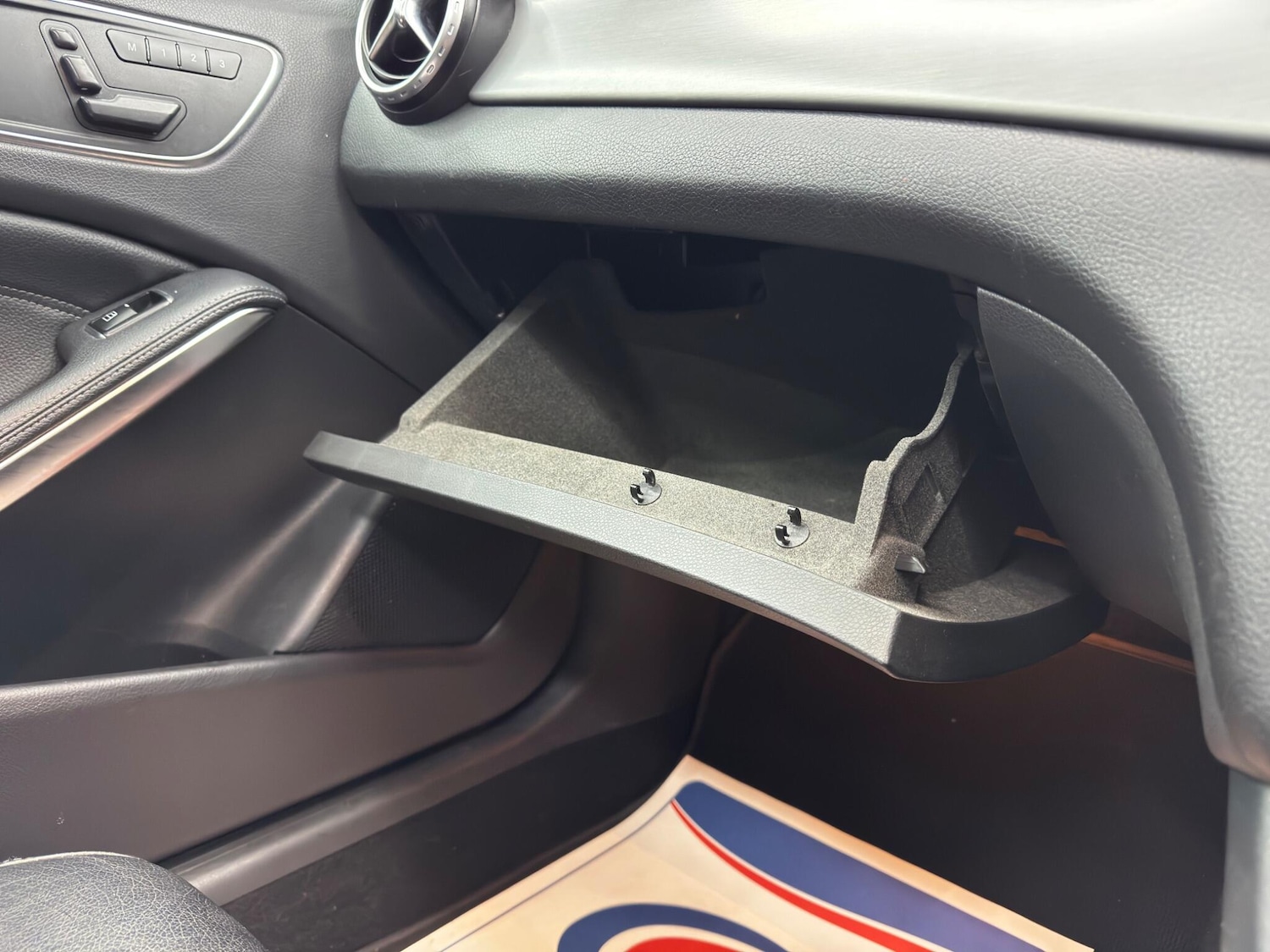 Used Mercedes-Benz GLA 2015 for sale - 77230196: Photo 35